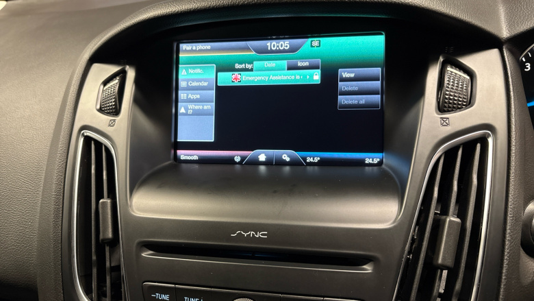 Ford Focus 1.0 EcoBoost 125 Titanium 5dr Petrol Hatchback